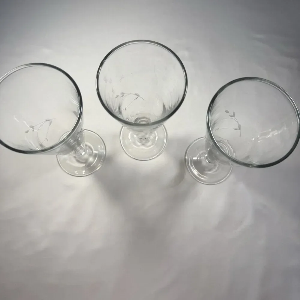 Set of 3 Etched Floral Footed Pilsner Glasses Clear Stemmed Barware